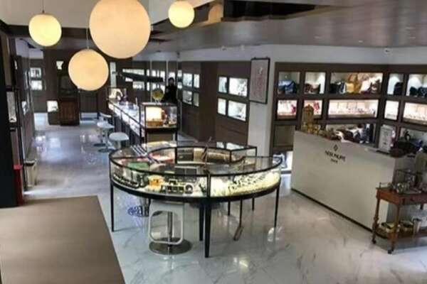 平桂区寄卖奢侈品店